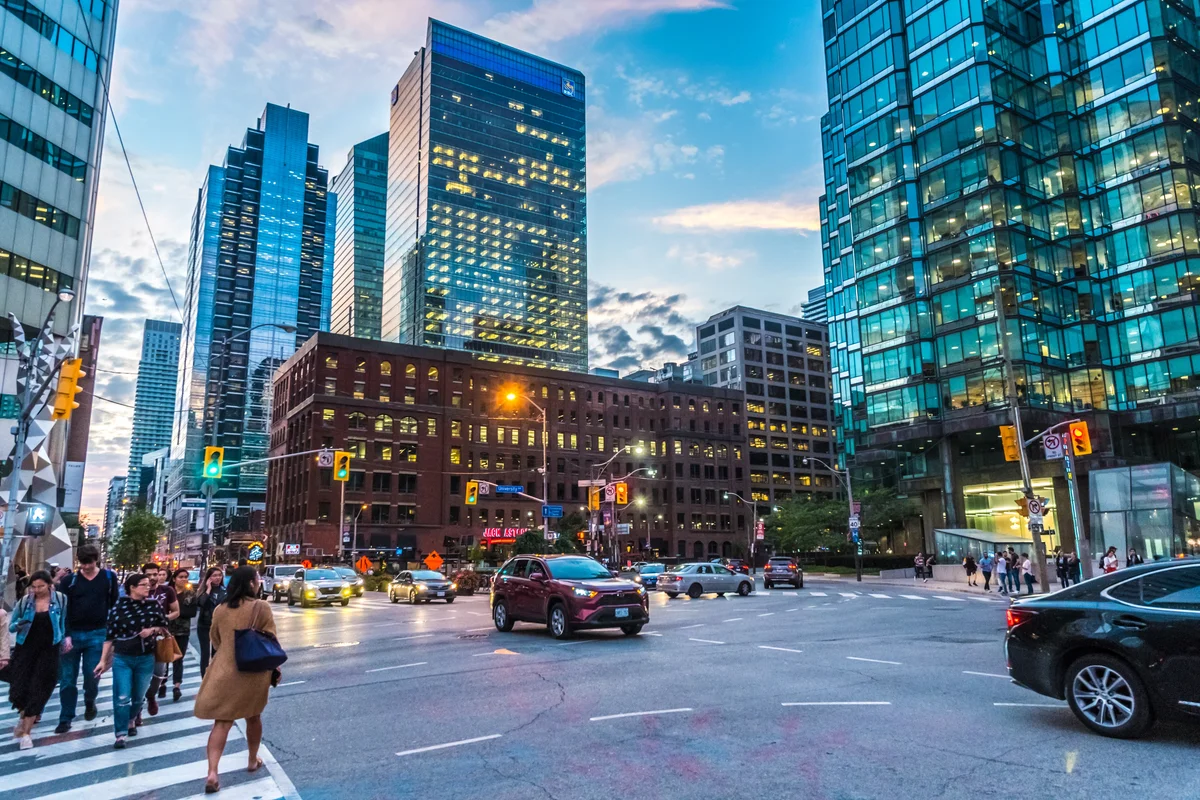  USD/CAD Pulls Back From Its 2026 High: What It Means for Canadian Dollar Buyers 